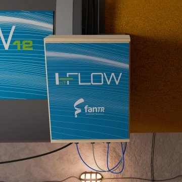 Painel de controle e comando